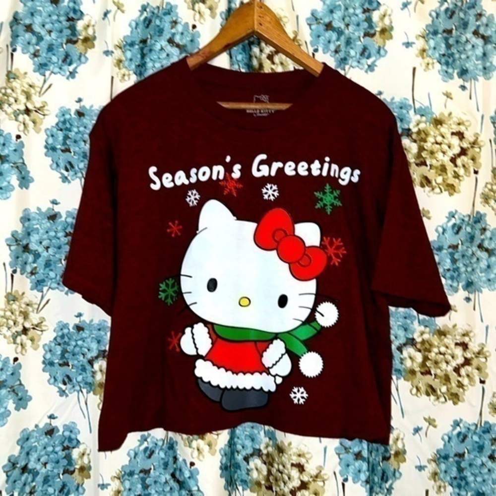 SANRIO Hello Kitty Christmas Shirt Season's Greetings - Picture 1 of 4